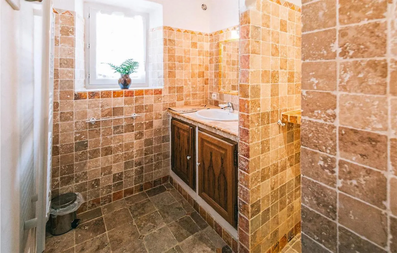 Beautiful Home In Roussillon With Kitchen 0*, Roussillon en Isere فرنسا
