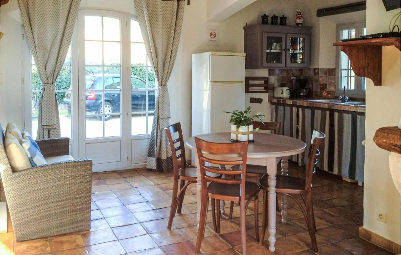 Beautiful Home In Roussillon With Kitchen 0*, Roussillon en Isere فرنسا